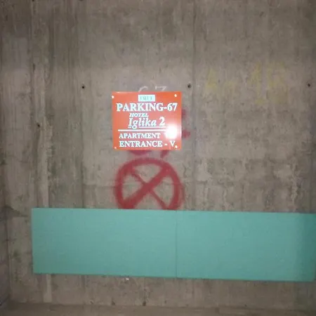 Hotel Iglika 2 Snowy Night V18