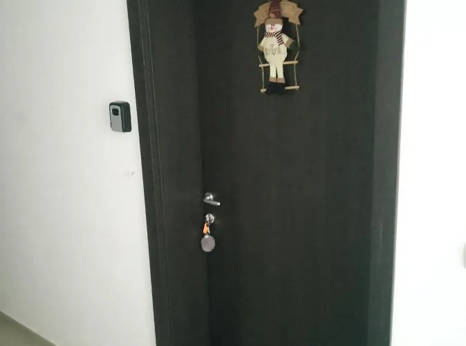 Iglika 2 Snowy Night V18 ホテル